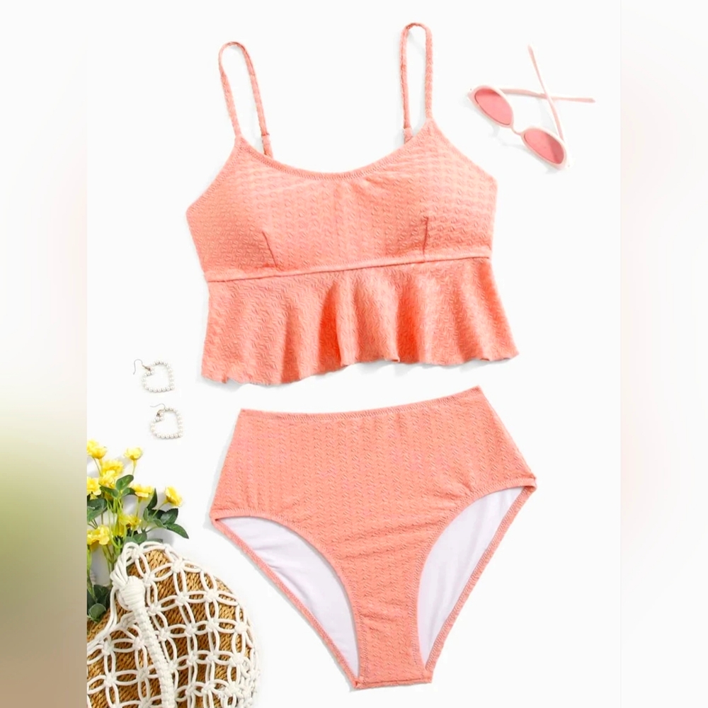 🩷💚💛 New! Textured Ruffle Bikini Swimsuit! Peach Large.